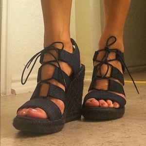 Jean wedges